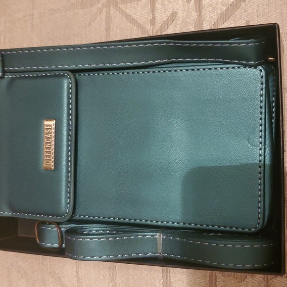 Univeral Cell Phone Crossbody Bag Wristlet Denfencase Green Simple Luxury New - Picture 2 of 10